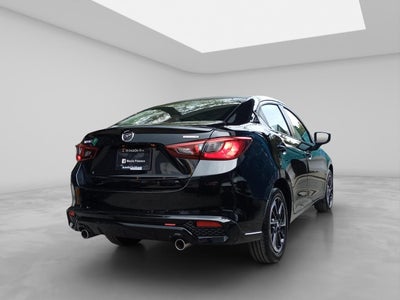 2025 Mazda Mazda 2 2.0 Signature Sedan At