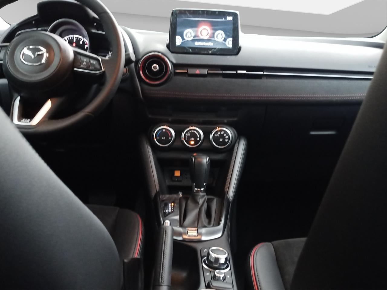 2025 Mazda Mazda 2 2.0 Signature Sedan At