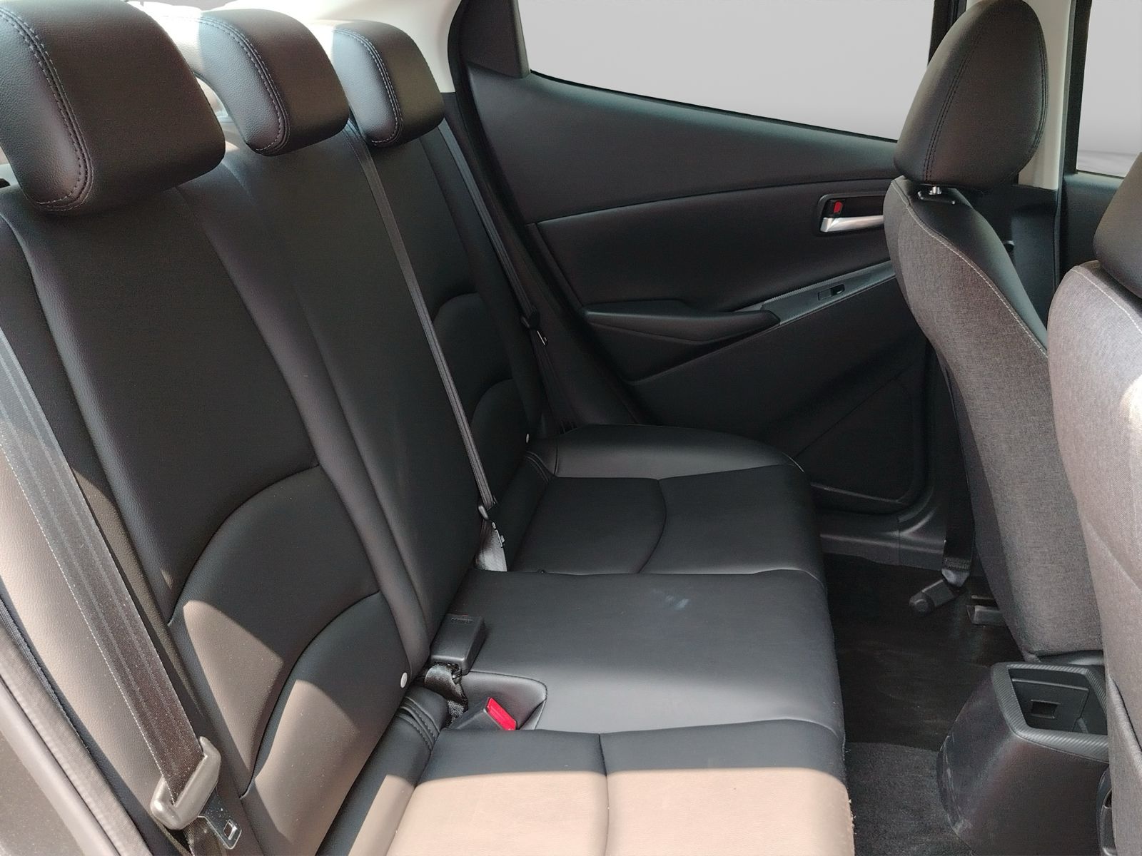 2025 Mazda Mazda 2 1.5 I Grand Touring Sedan At