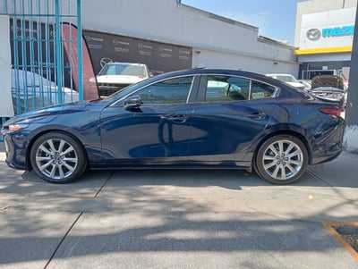 2022 Mazda Mazda 3 2.5 i Sport Sedan At