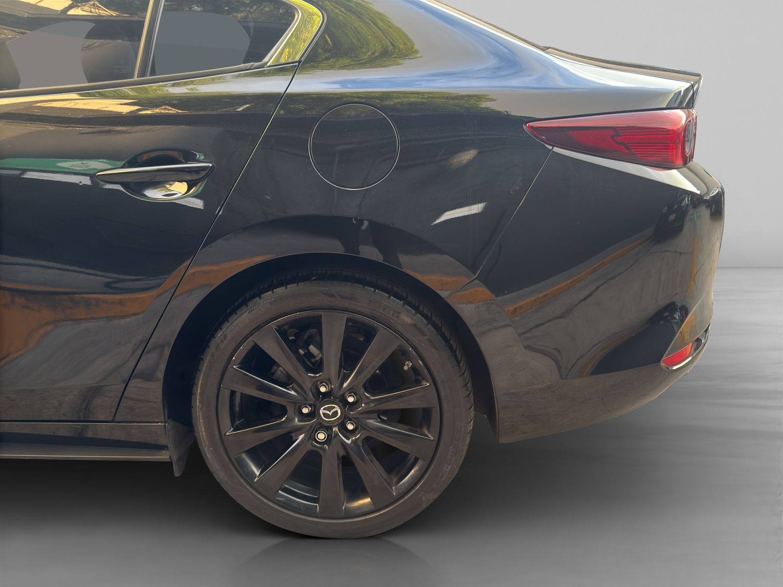 2023 Mazda Mazda 3 2.5 Sedan Carbon Edition At