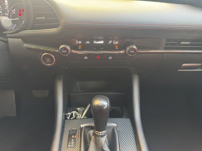 2023 Mazda Mazda 3 2.5 Sedan Carbon Edition At
