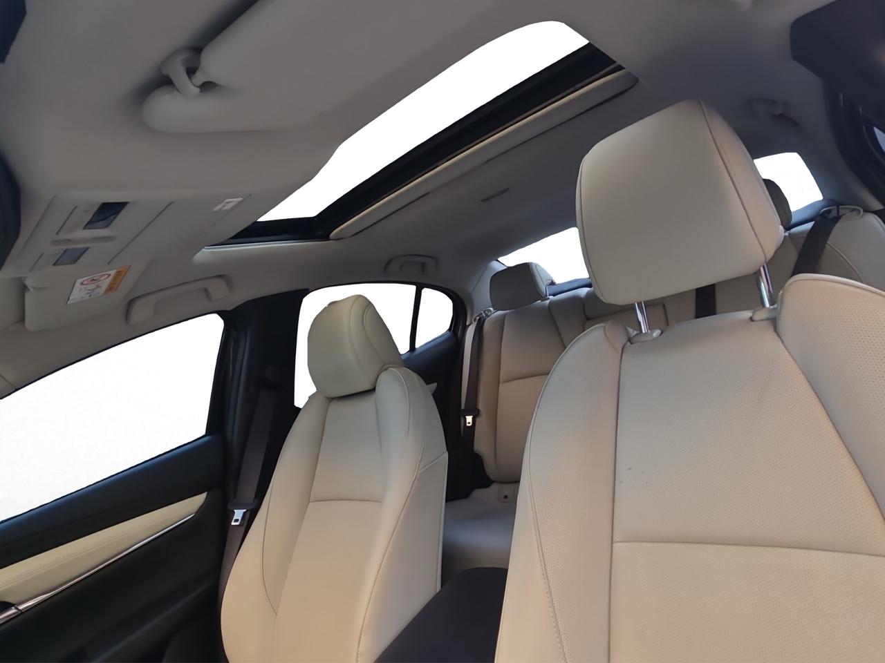 2025 Mazda Mazda 3 2.5 Signature Sedan At