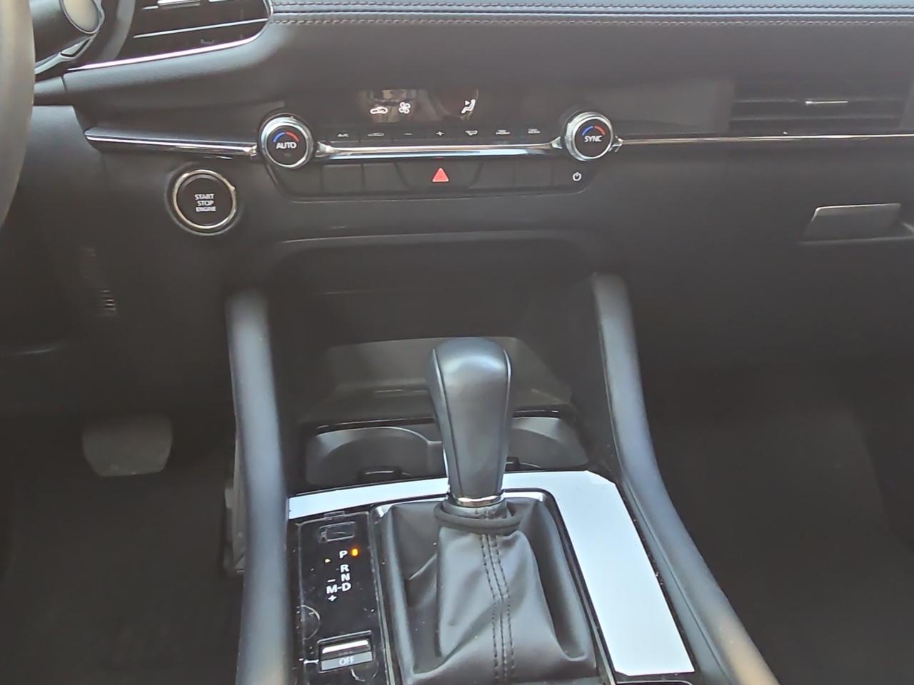 2025 Mazda Mazda 3 2.5 Signature Sedan At