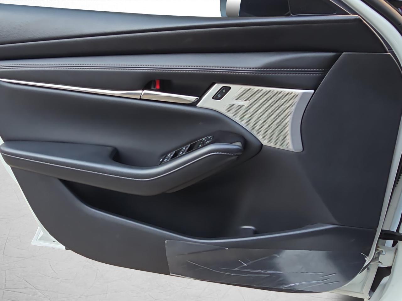 2025 Mazda Mazda 3 2.5 Signature Sedan At