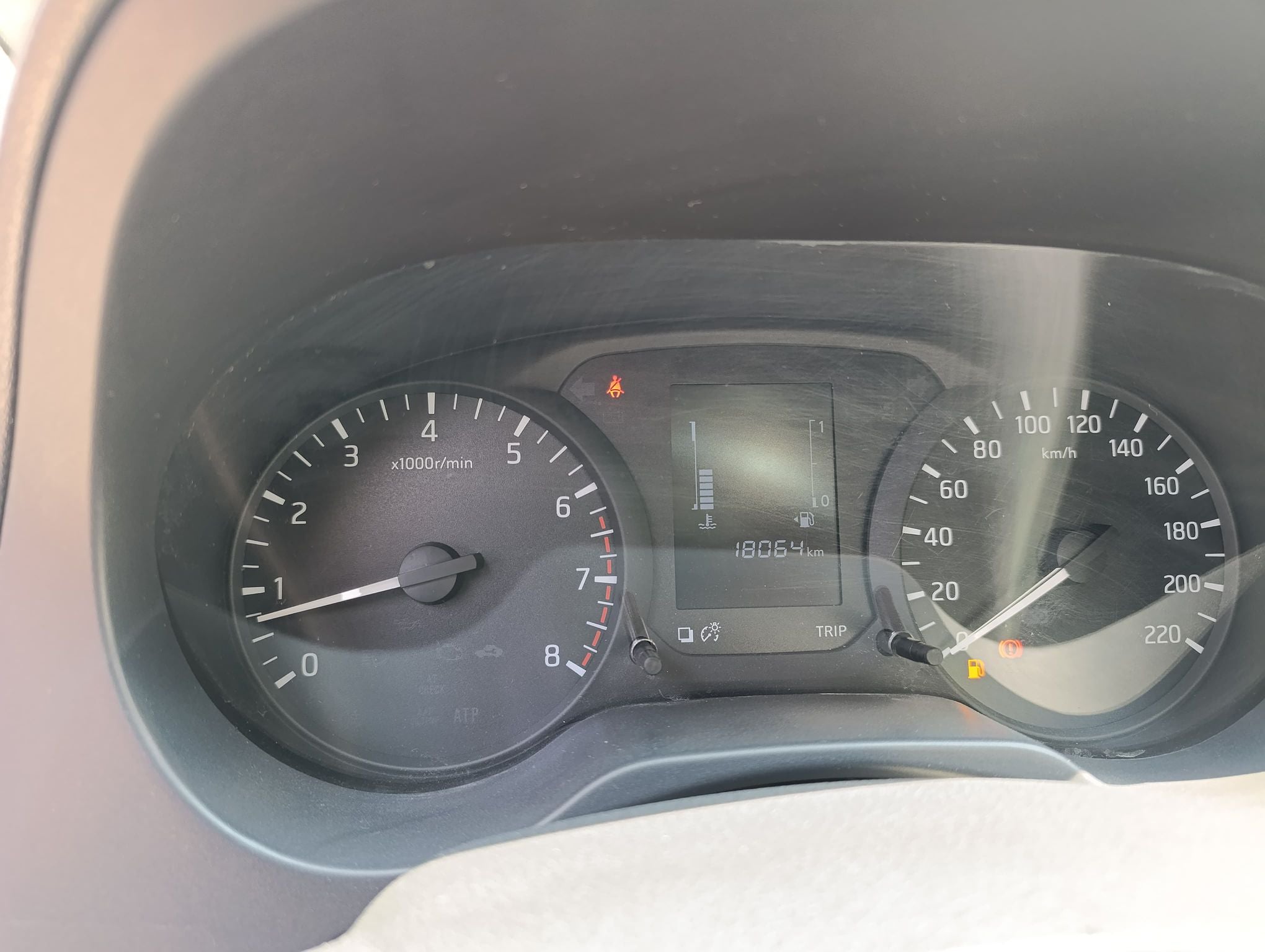 2020 Nissan NP300 Doble Cabina 2.5 SE Paq Seguridad Mt