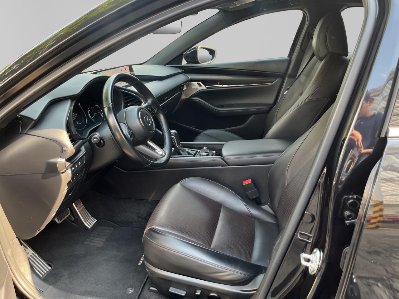 2025 Mazda Mazda 3 2.5 Signature Hb At