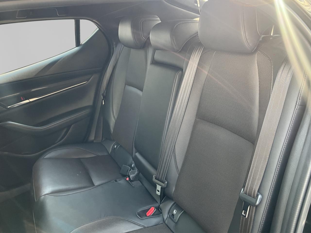 2025 Mazda Mazda 3 2.5 Signature Hb At