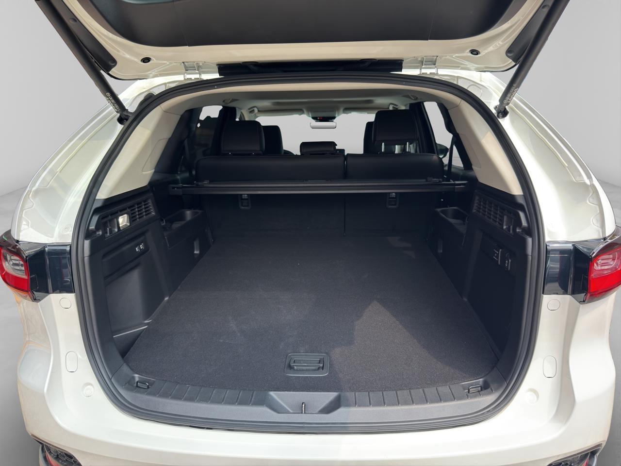 2025 Mazda Mazda CX-70 3.3 i Grand Touring Mhev At