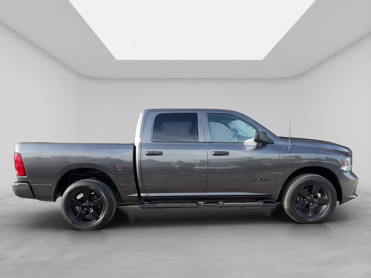 2023 RAM 1500 5.7 Hemi Sport Crew Cab At