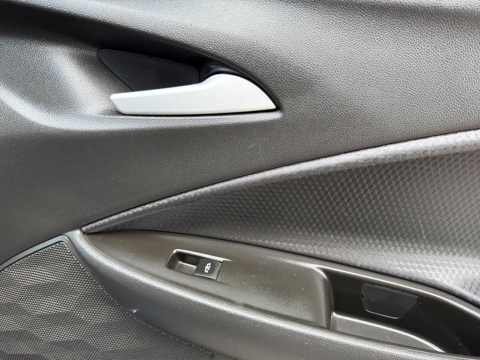 2022 Chevrolet Onix 1.0 LT Mt