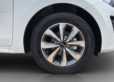 2023 Kia Rio 1.6 Sedan LX At