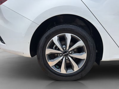 2023 Kia Rio 1.6 Sedan LX At