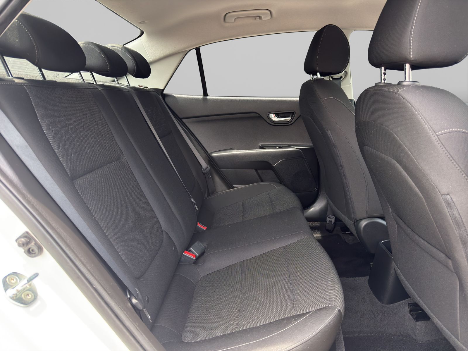 2023 Kia Rio 1.6 Sedan LX At