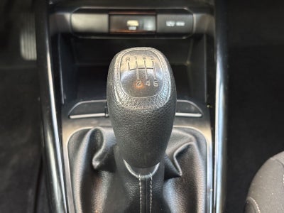 2022 Kia Rio 1.6 Sedan LX Mt