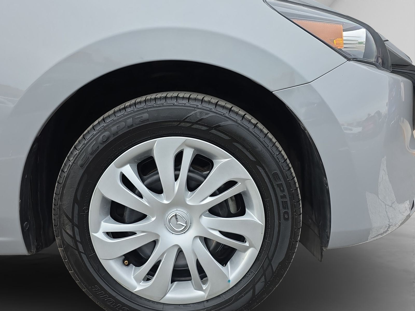 2024 Mazda Mazda 2 1.5 I Sport Sedan Mt