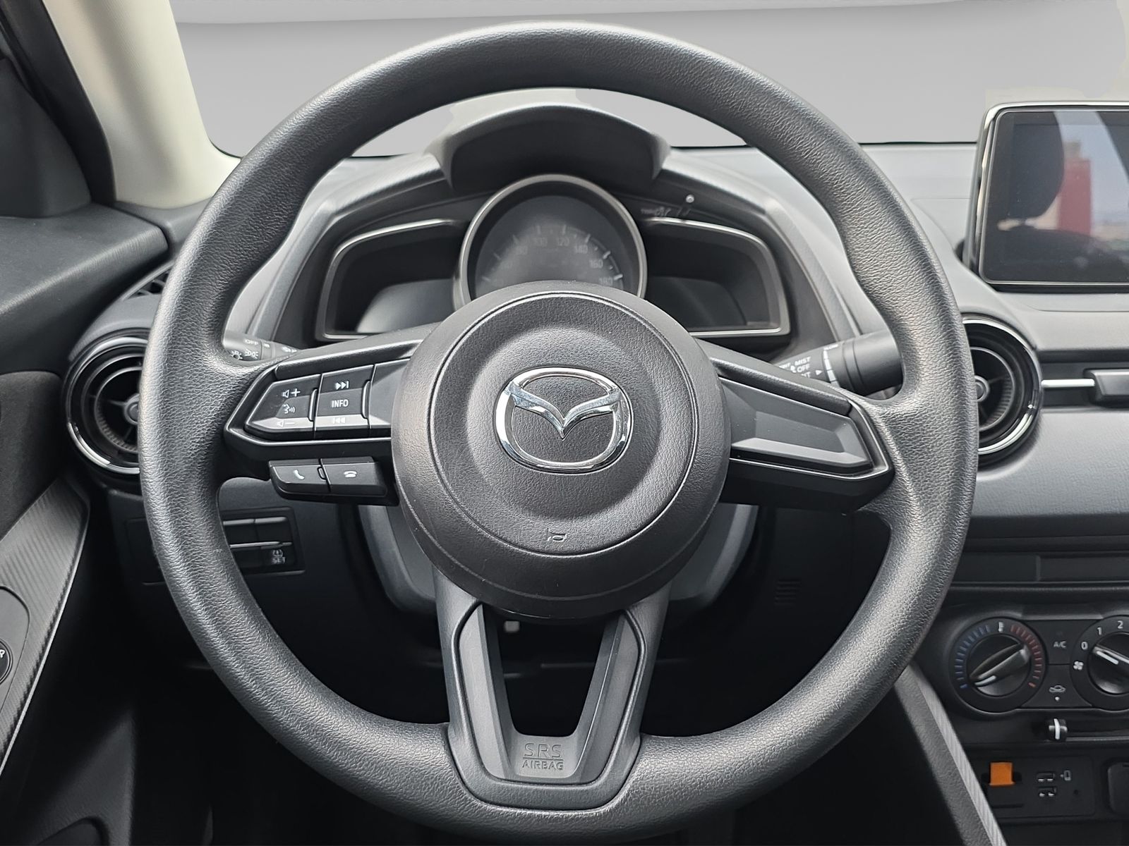 2024 Mazda Mazda 2 1.5 I Sport Sedan Mt