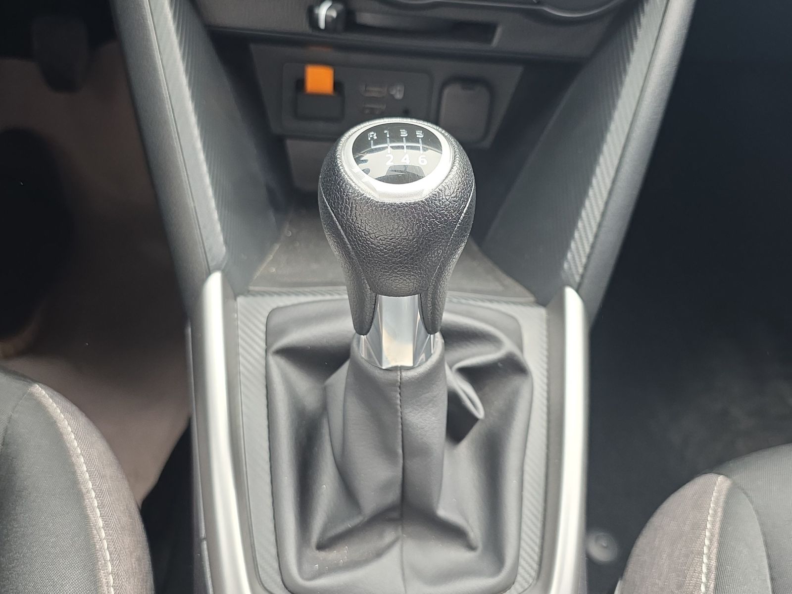 2024 Mazda Mazda 2 1.5 I Sport Sedan Mt