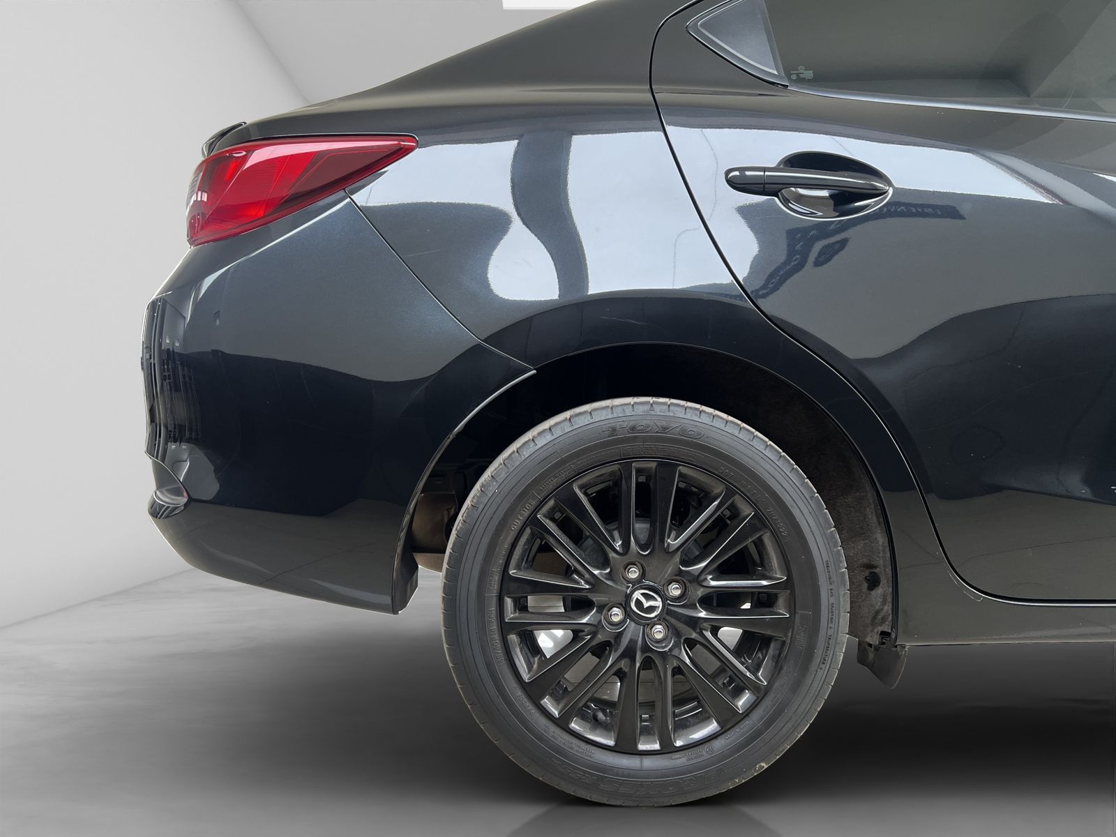 2023 Mazda Mazda 2 1.5 Carbon Edition At