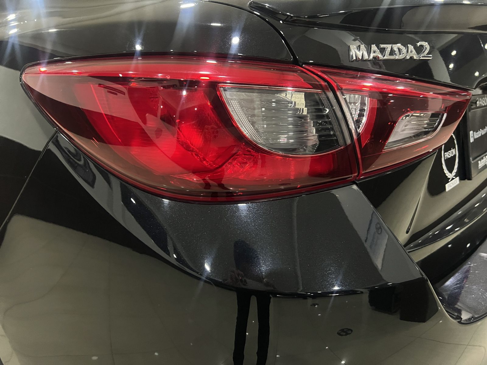 2023 Mazda Mazda 2 1.5 Carbon Edition At