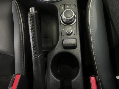 2023 Mazda Mazda 2 1.5 Carbon Edition At