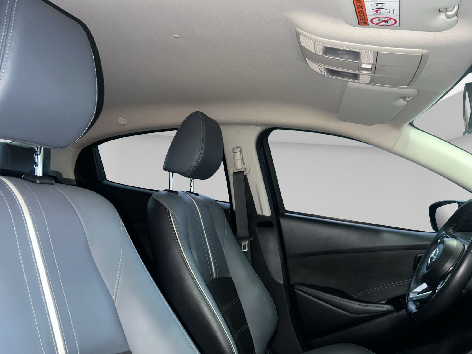 2023 Mazda Mazda 2 1.5 Carbon Edition At