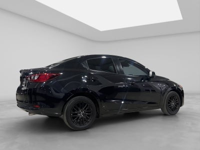 2023 Mazda Mazda 2 1.5 Carbon Edition At
