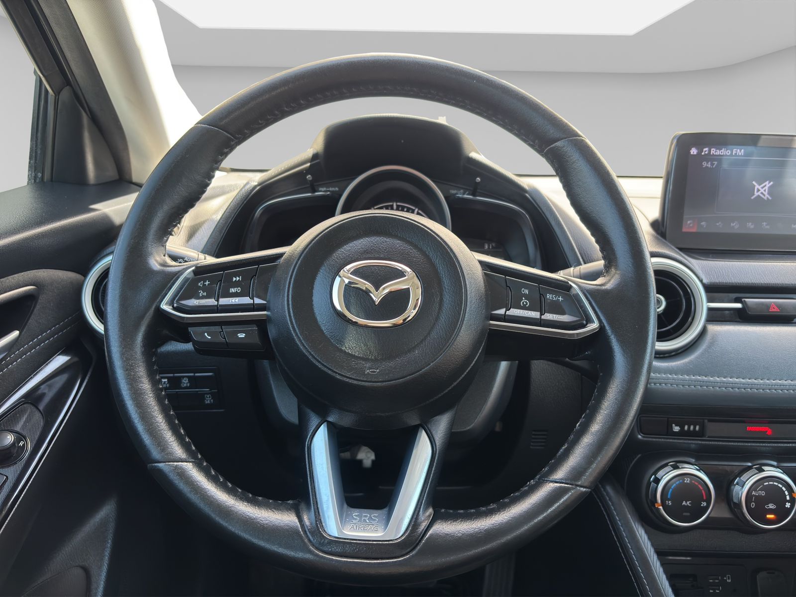 2023 Mazda Mazda 2 1.5 Carbon Edition At