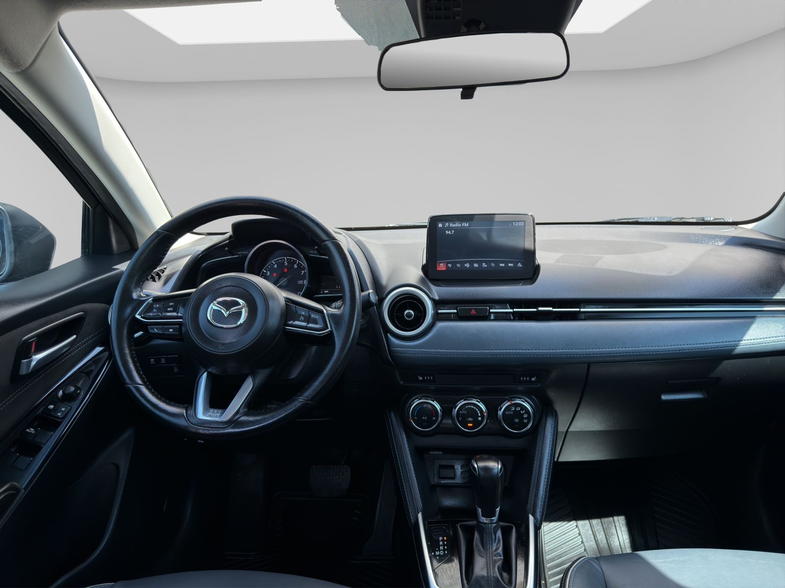 2023 Mazda Mazda 2 1.5 Carbon Edition At