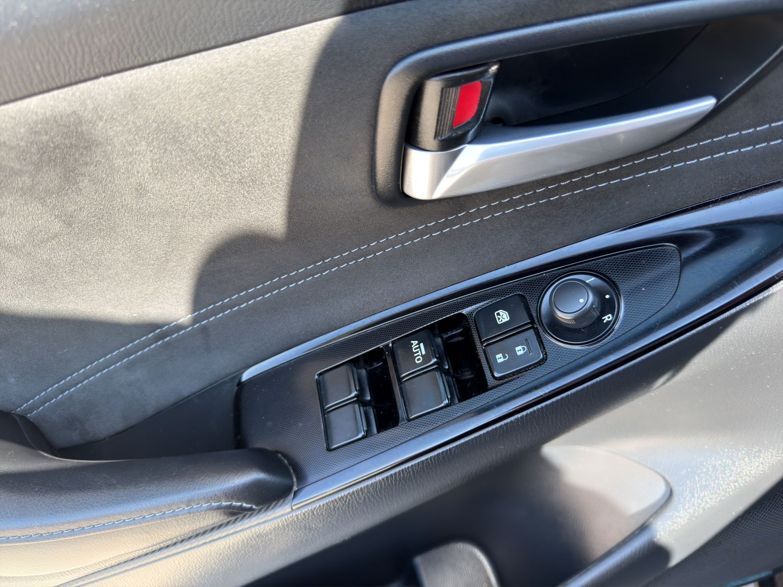 2023 Mazda Mazda 2 1.5 Carbon Edition At