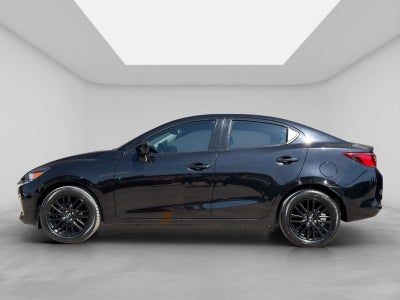 2023 Mazda Mazda 2 1.5 Carbon Edition At
