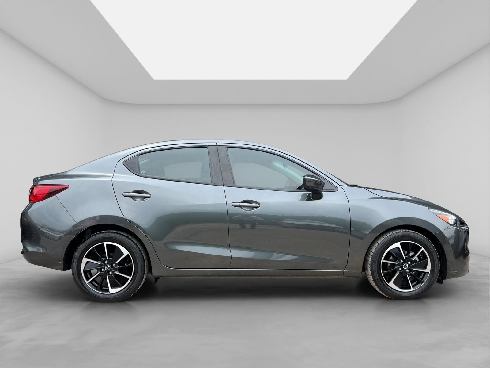 2024 Mazda Mazda 2 1.5 I Grand Touring Sedan At