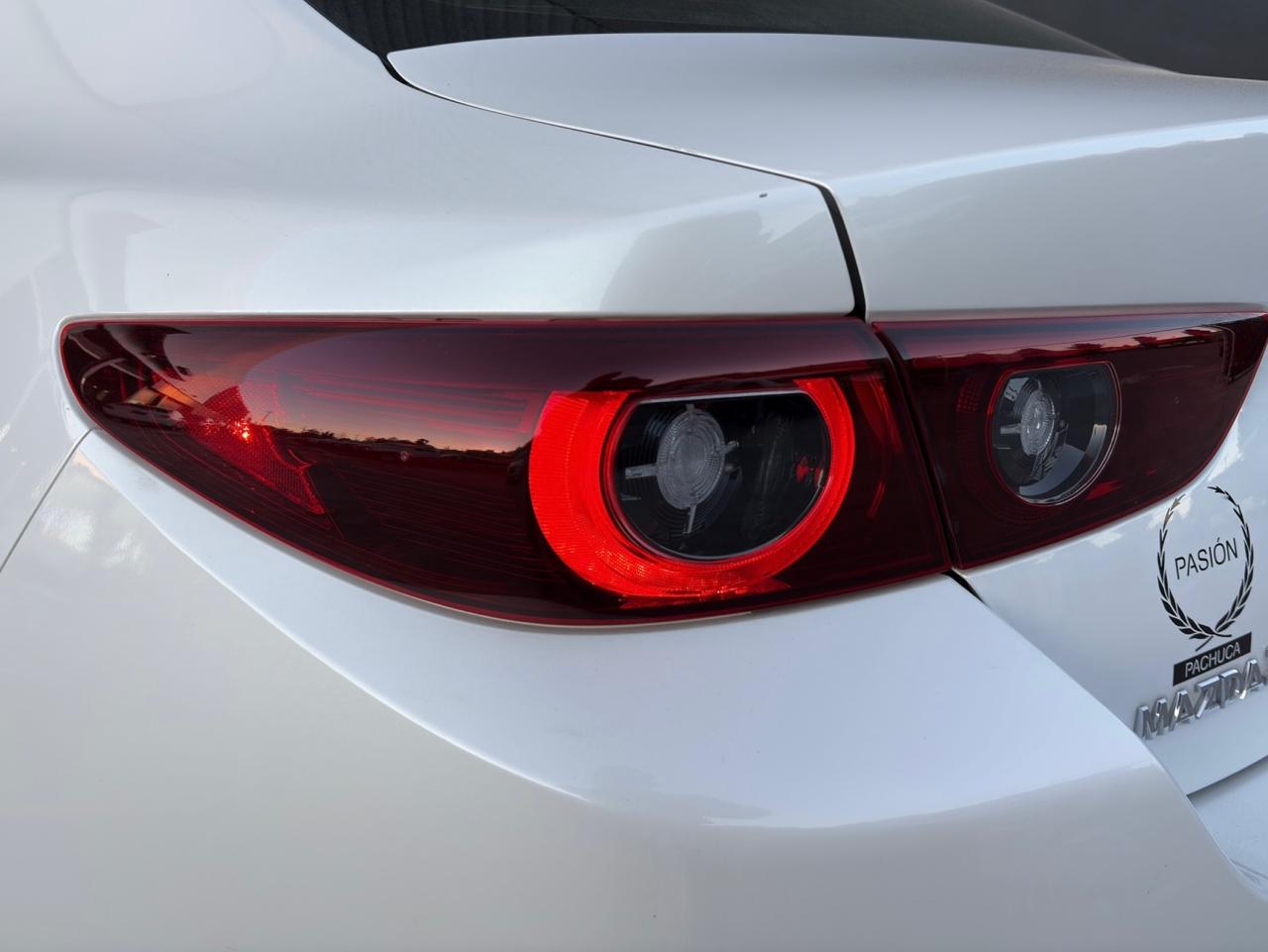 2023 Mazda Mazda 3 2.5 i Sport Sedan Mt