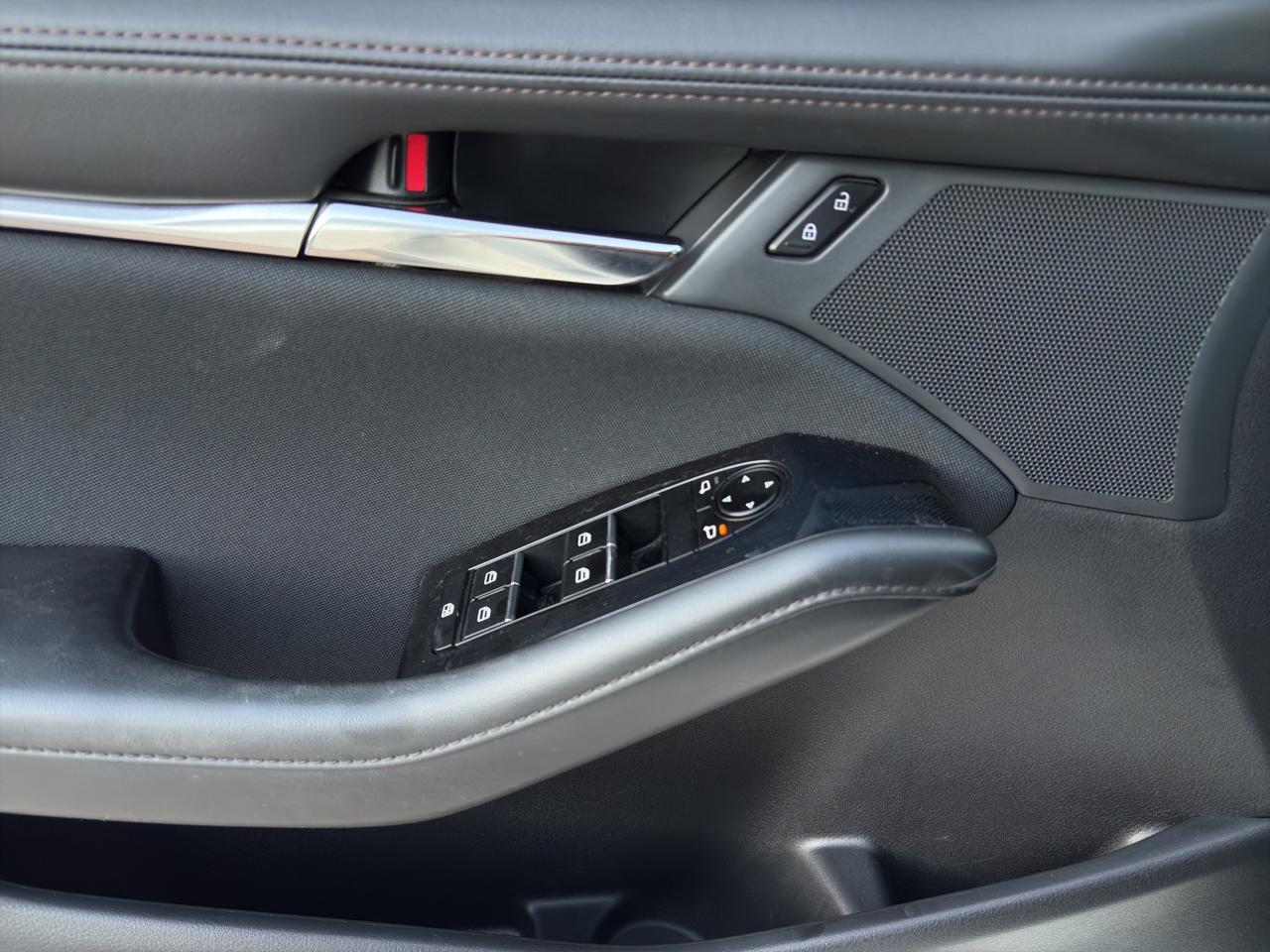 2023 Mazda Mazda 3 2.5 i Sport Sedan Mt