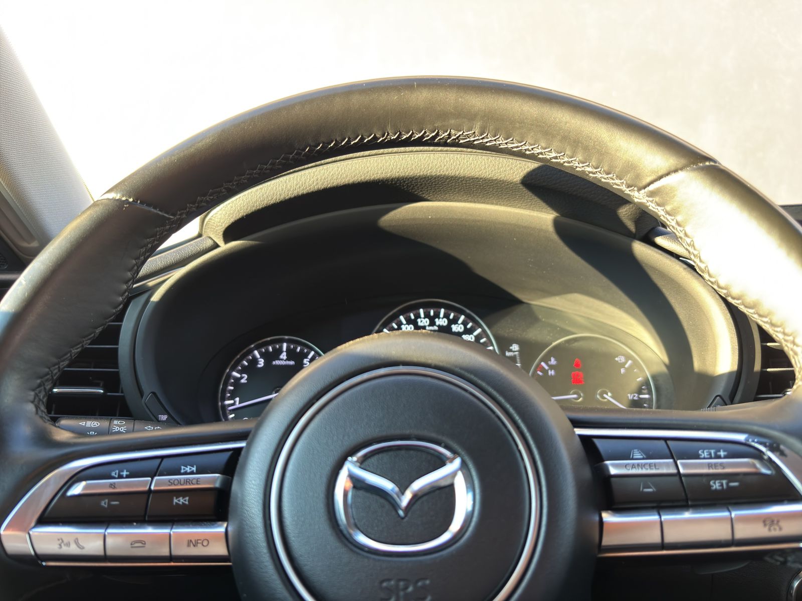 2023 Mazda Mazda 3 2.5 Sedan Carbon Edition At