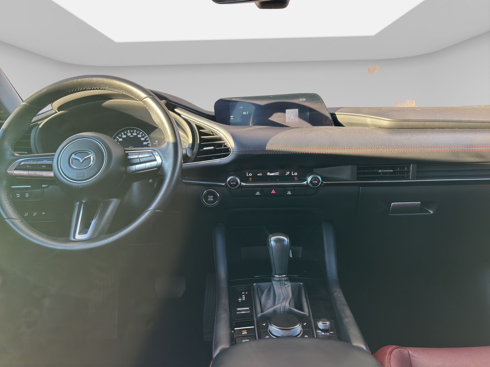 2023 Mazda Mazda 3 2.5 Sedan Carbon Edition At