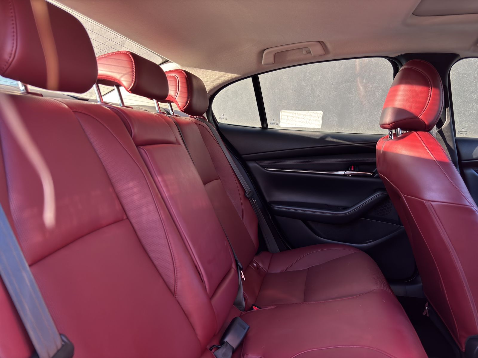 2023 Mazda Mazda 3 2.5 Sedan Carbon Edition At