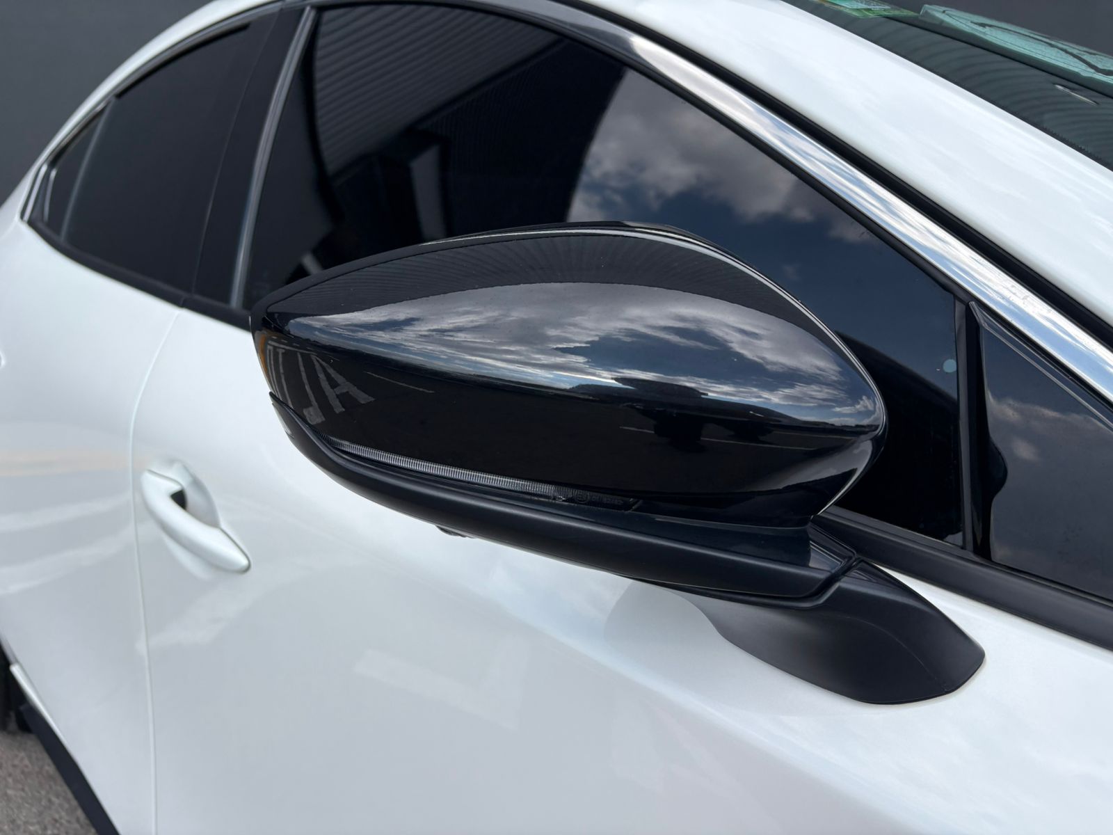 2025 Mazda Mazda 3 2.5 Signature Sedan At