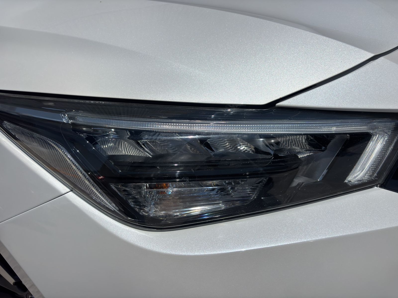 2020 Nissan Versa 1.6 Platinum Piel At