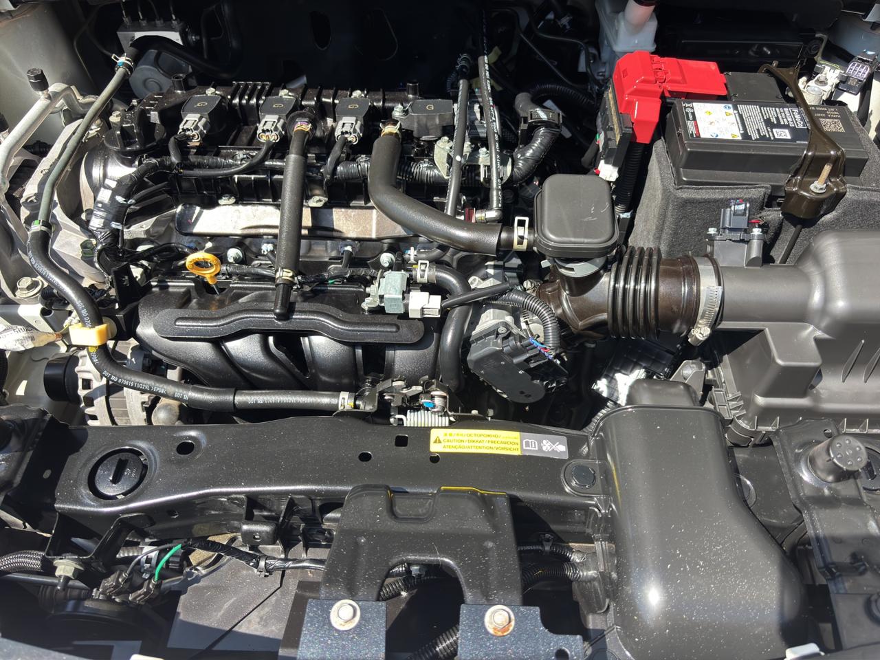 2020 Nissan Versa 1.6 Platinum Piel At