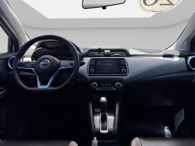 2020 Nissan Versa 1.6 Platinum Piel At