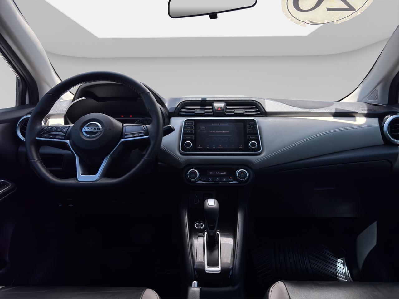 2020 Nissan Versa 1.6 Platinum Piel At