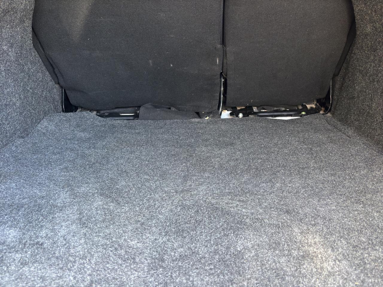 2020 Nissan Versa 1.6 Platinum Piel At