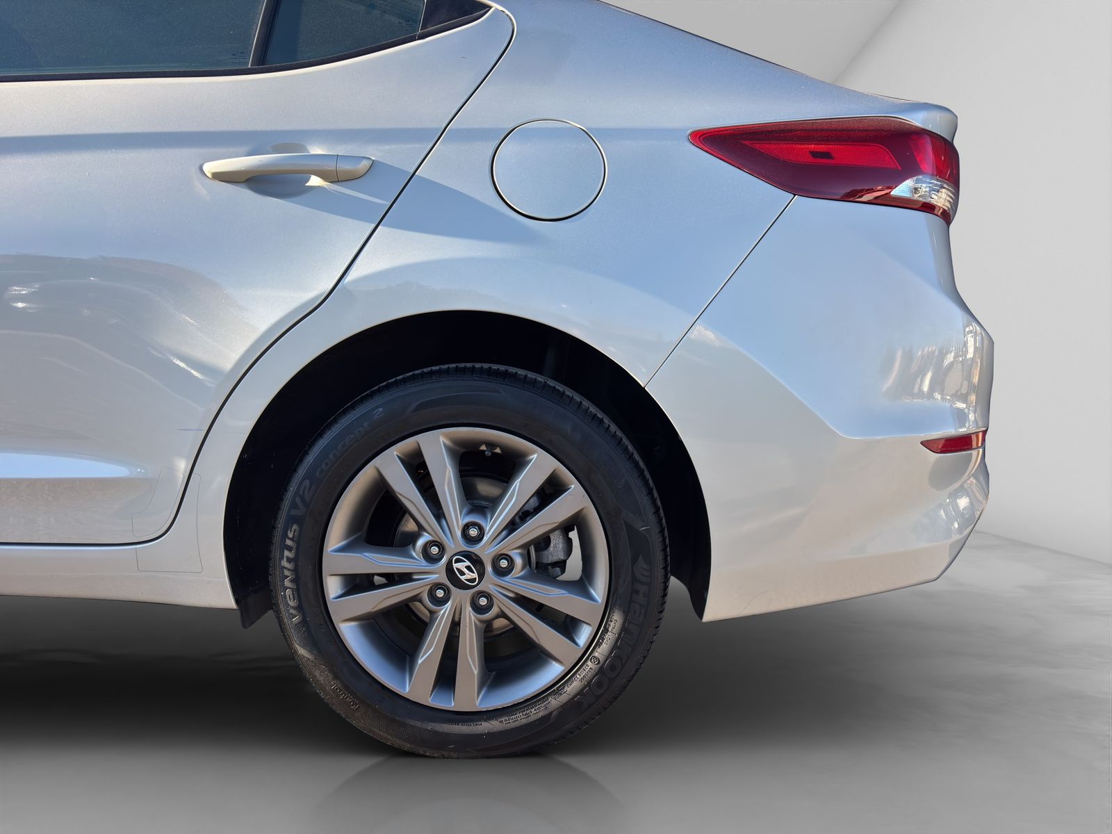 2018 Hyundai Elantra 2.0 Gls Premium At