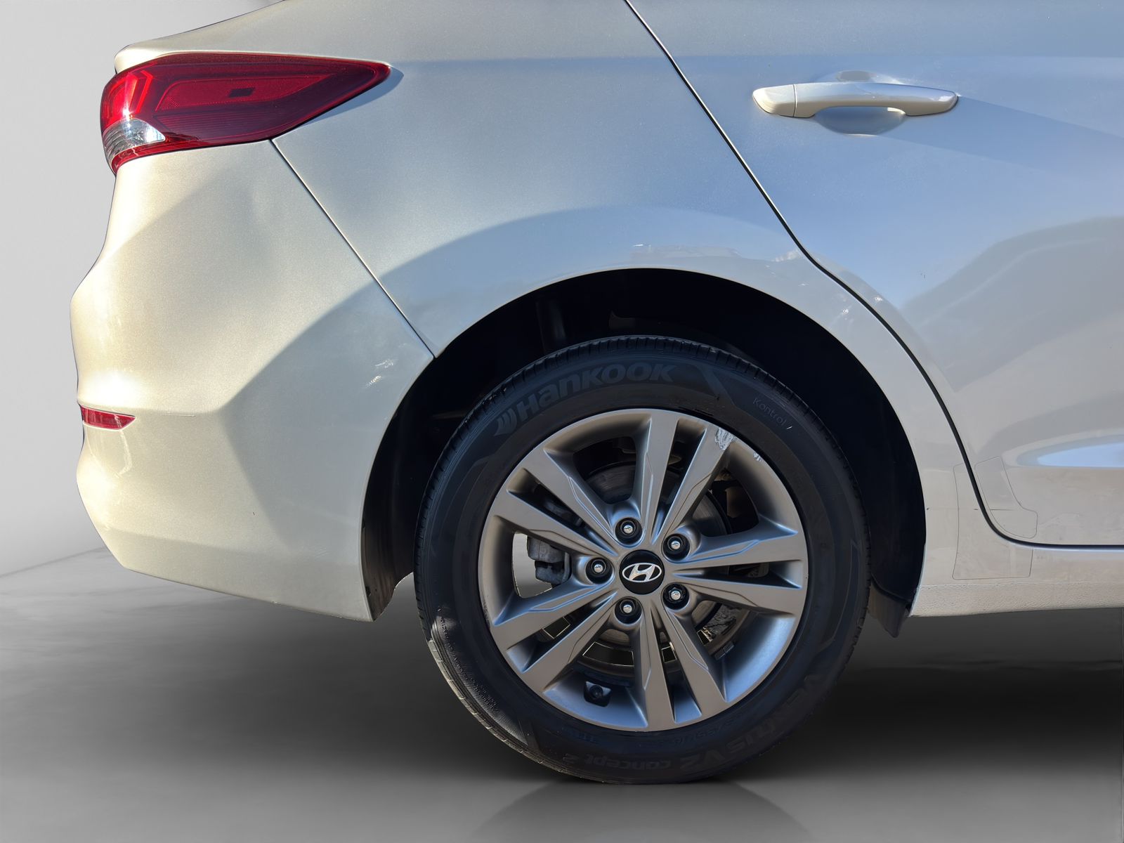 2018 Hyundai Elantra 2.0 Gls Premium At