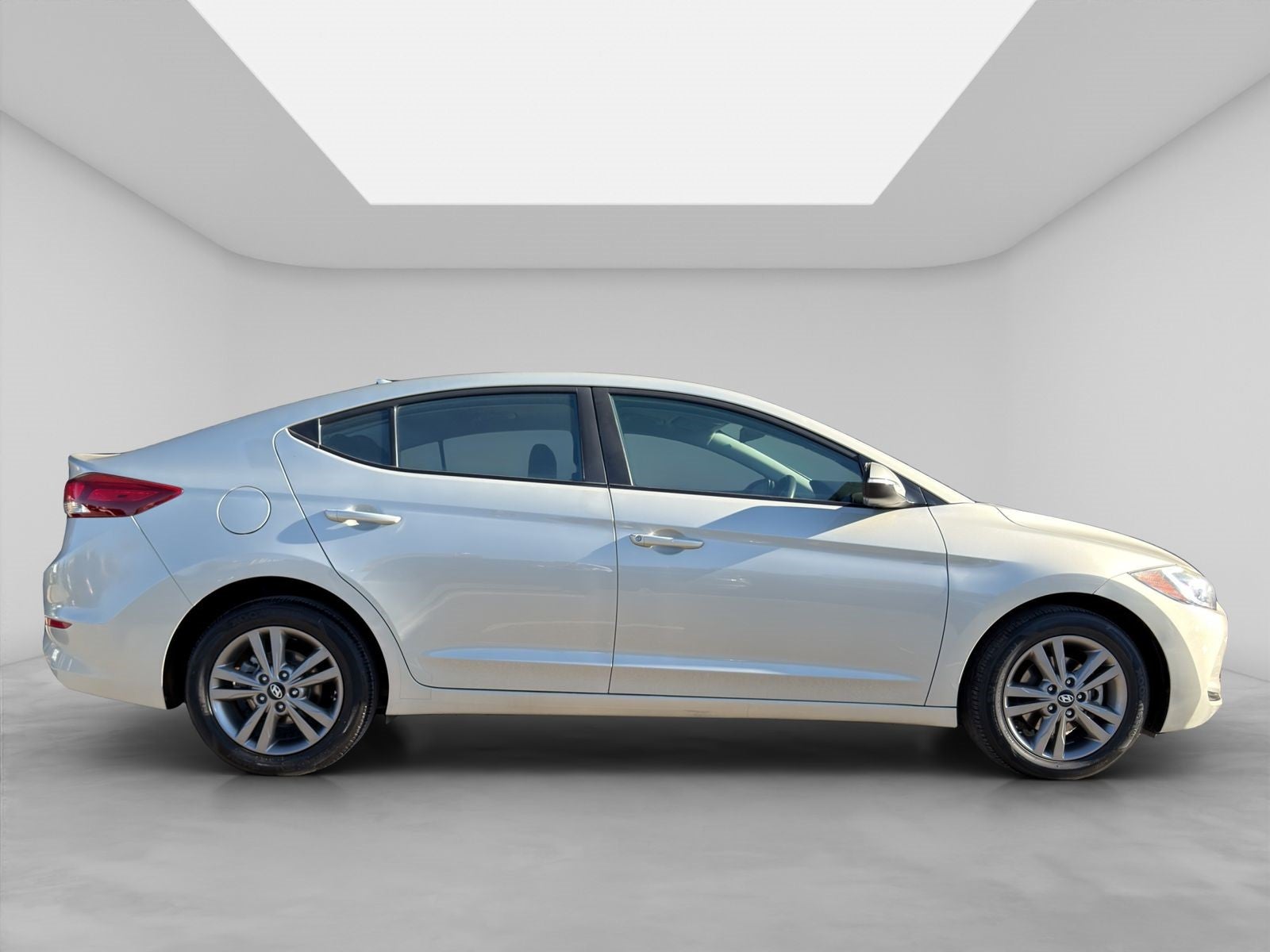 2018 Hyundai Elantra 2.0 Gls Premium At