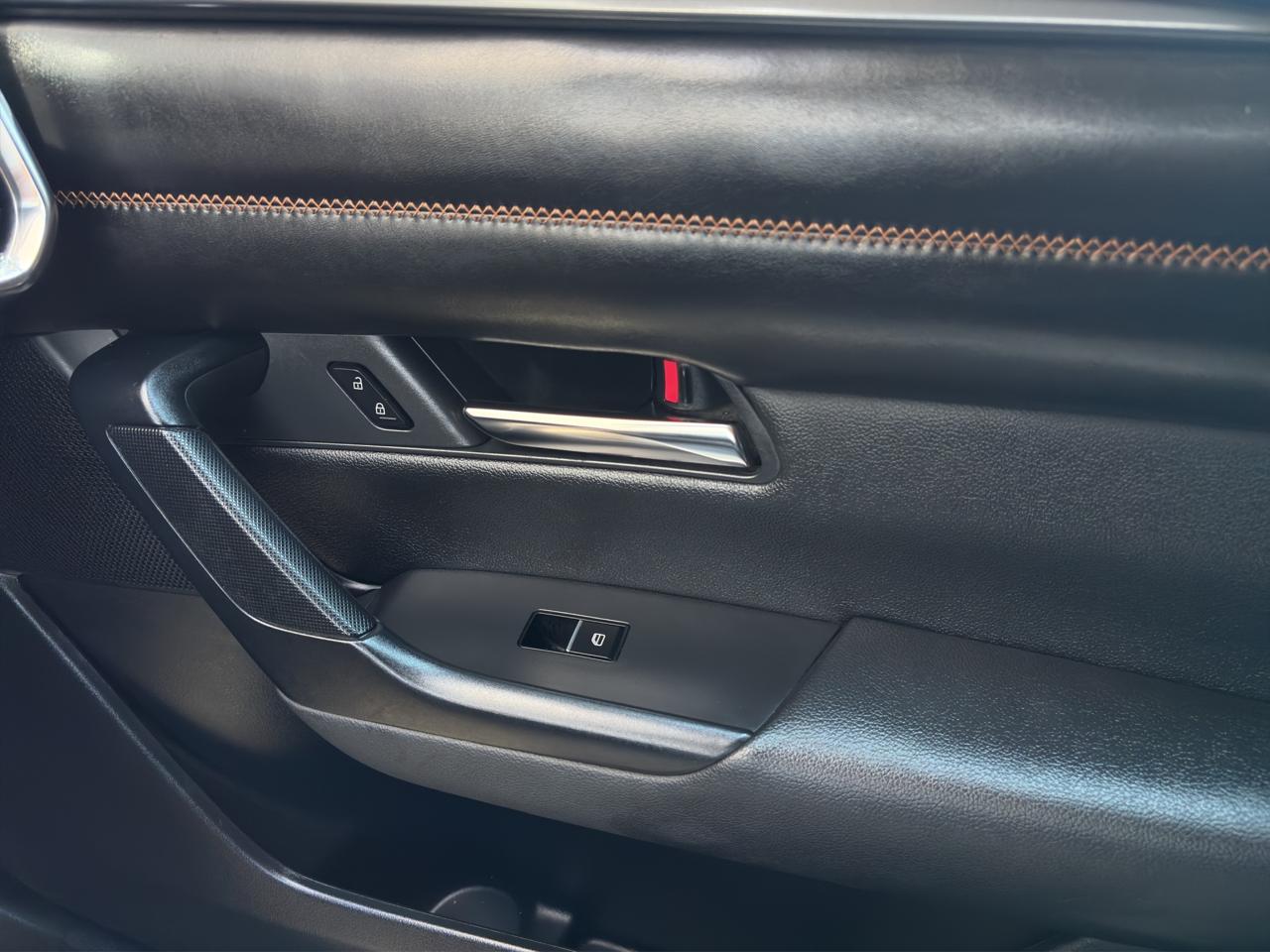 2024 Mazda Mazda CX-50 2.5 Signature At