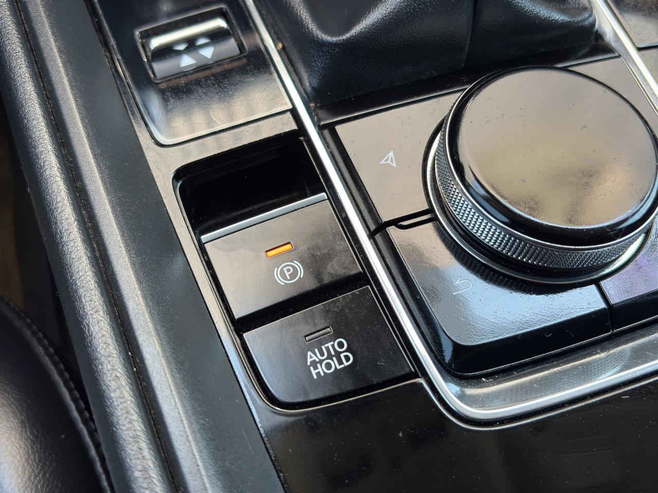 2024 Mazda Mazda CX-50 2.5 Signature At