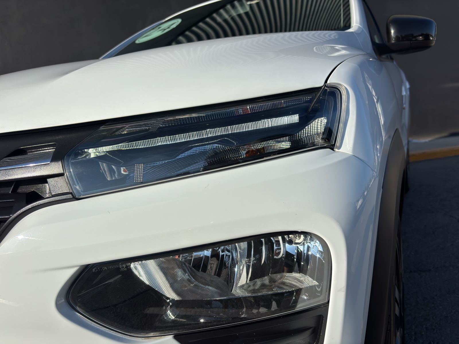 2024 Renault Kwid 1.0 Iconic Mt