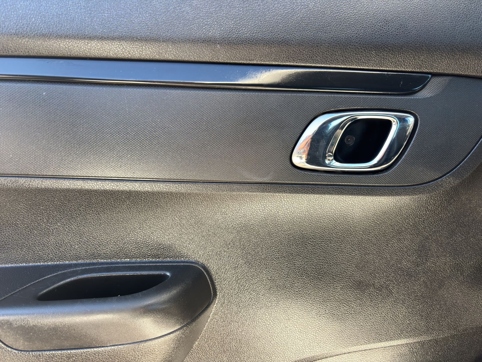 2024 Renault Kwid 1.0 Iconic Mt